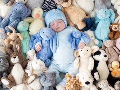 -微缤礼物(青岛海信广场店)