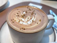 -俏贝拉(裕后街店)