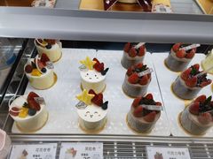 -花花卷卷·鲜食蛋糕(静安久光百货店)
