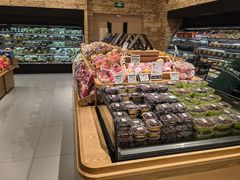 -七鲜超市(瑞虹天地太阳宫店)