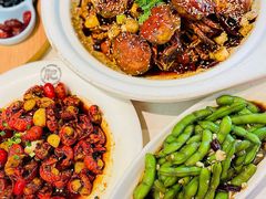 -肥肥虾庄·金牌油焖大虾(沙湖店)