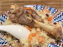 -清真·玛丽亚新疆菜主题餐厅(浙江中路店)