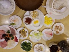 -桥香园云南过桥米线(金马碧鸡店)