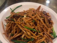 -一楼食业·美食人家