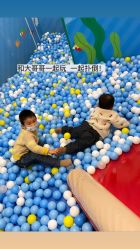 -莫莉幻想儿童乐园(武汉保利广场店)