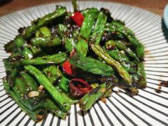 干煸四季豆-蜜桃餐厅·江浙融合菜(荟聚购物中心店)
