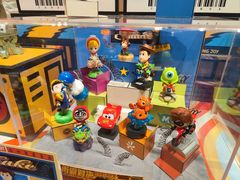 -泡泡玛特POPMART(上海环球港店)