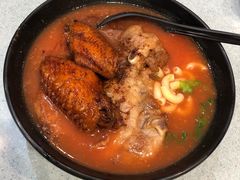 番茄浓汤鸡翅猪扒通粉-华嫂冰室(尖沙咀店)