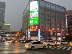 -上海第一八佰伴