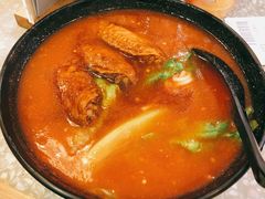 番茄浓汤鸡翅猪扒通粉-华嫂冰室(尖沙咀店)