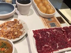 -左庭右院鲜牛肉火锅(金山万达店)