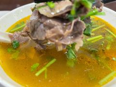 咖喱牛肉汤-东泰祥生煎馆(陕西南路店)