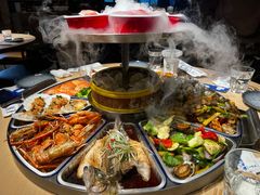 -日进一片海.生腌海鲜火锅.宵夜烧烤(三里屯总店)