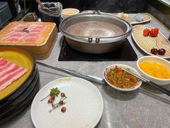 -一绪に寿喜烧(荟聚店)