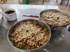 -正宗杨记普洱酸醋米线(总店)