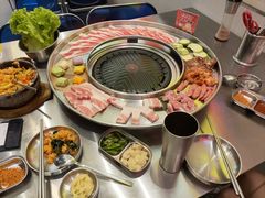 -哈哈碳都·牛肋条无限自助烤肉(宝龙店)
