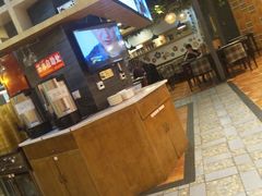 -花馬肆.云南过桥米线(汉神购物广场现场熬汤店)