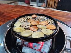 -炭虎子水浒烤肉(梦时代店)