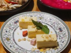 -塔哈尔·新疆盛宴(城西银泰店)