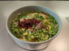 -臻老板牛肉面(光华路SOHO店)