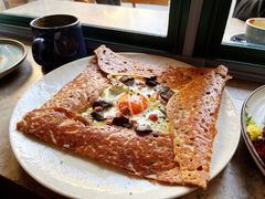 鸡蛋蘑菇熏肉荞麦可丽饼-RAC BAR(安福路店)