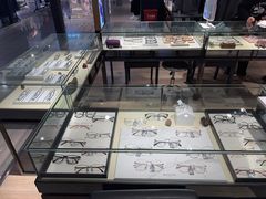 -博士眼镜(青岛城阳万象汇店)