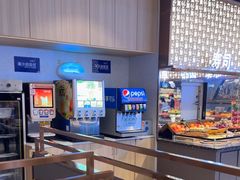 -汤鲜生自助臻选盖碗火锅(福城天虹店)