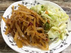-敖特尔布里亚特美食坊(世纪花苑店)