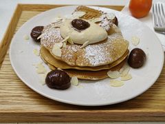 咖啡栗子奶油松饼-W Coffee(船板巷店)