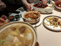 -八府香鸭·啫啫煲(华山路店)