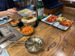 -河坝烧烤串城(银亭路店)