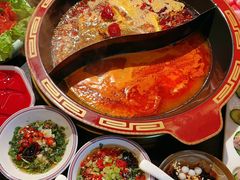 -三江两海老火锅(北京首店)