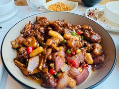 爆香干锅牛蛙-三猫黑鱼花(南大店)