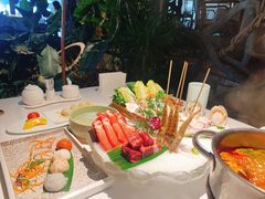 海鲜牛肉双拼-最品火锅