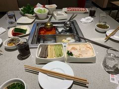 -海底捞火锅(奥体南路店)