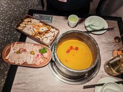 -野·大山里野生菌石锅土鸡(益田假日店)