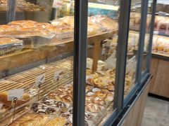 -皇冠幸福里动物奶油生日蛋糕(石桥店)
