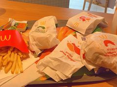 -麦当劳(杨林得来速店)
