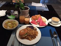 iphone_upload_pic-美食汇自助餐厅(兰州万达文华酒店)