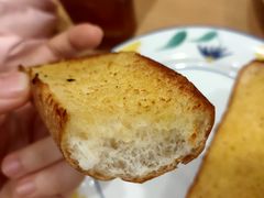 特制蒜香面包块-萨莉亚意式餐厅(三号湾广场店)