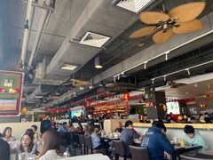 -大头虾越式风味餐厅(光明广场店)