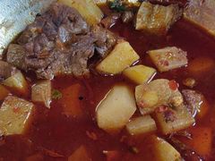 -大众跷脚牛肉馆·非遗传承单位(峨眉山店)