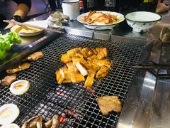 -马路牙子地桌烤肉(工体店)