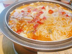 -山城外·非遗酸菜鱼(蜀都万达店)