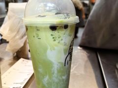 -喜茶(上海淮海中路渔阳里店)