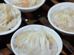 -莱莱小笼·乔艾