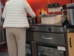 -鲁员外地锅鸡地锅鱼(古墩路店)