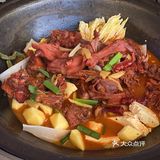 每一道菜品都很美味、精致，服务也很用心到位！