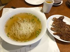 油炸排骨汤面-鼎泰丰(新港中心店)