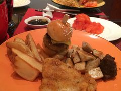 -广州富力丽思卡尔顿酒店